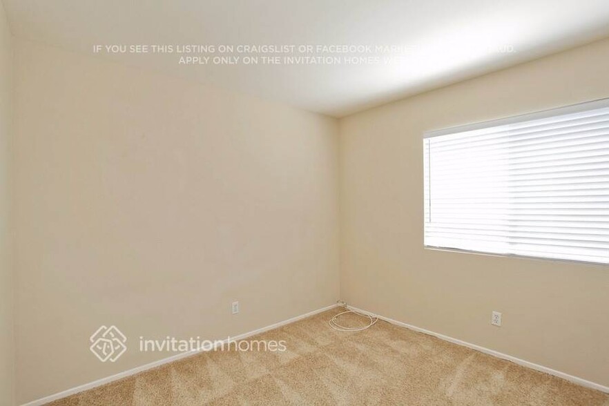 Building Photo - 1445 Nutmey Ln