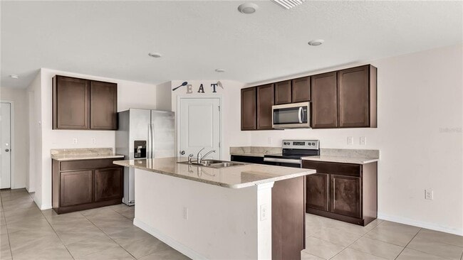 Building Photo - 16702 Carlton Pond St