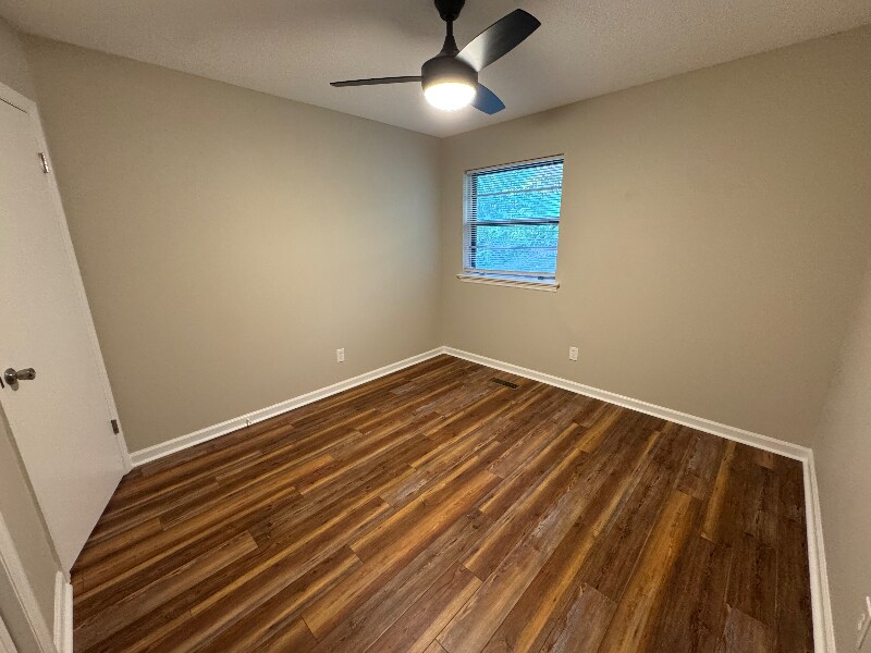 Building Photo - 4706 Metro Park Ln