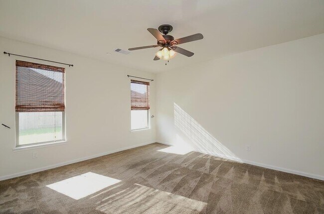 Building Photo - 4423 Ashberry Pine Ln