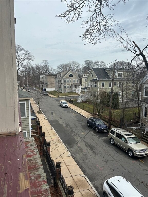 Building Photo - 63 Callender St