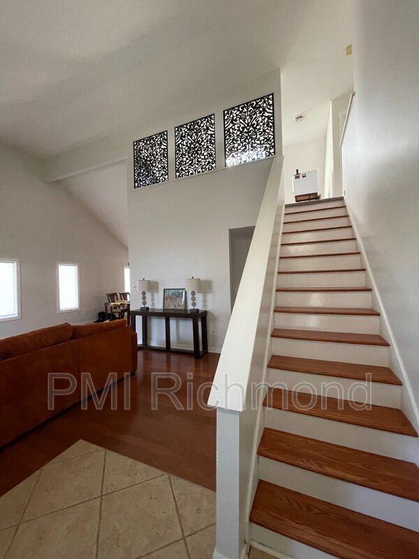 Building Photo - 4601 Winterset Pl