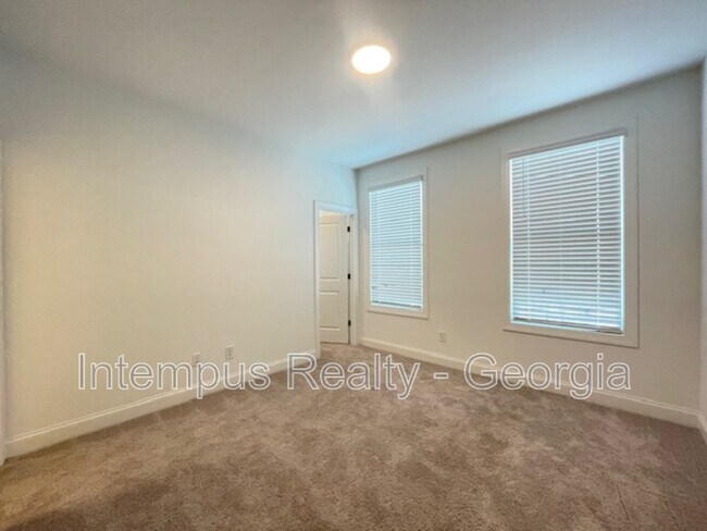 Building Photo - 5234 Riden Ct
