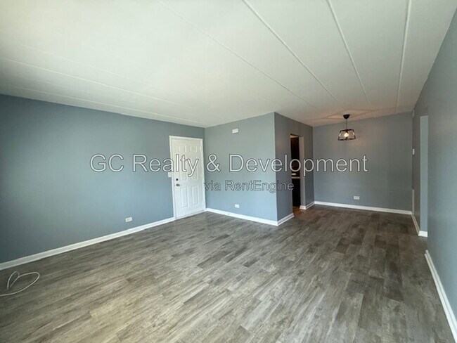 Building Photo - 342 Wilson Ave