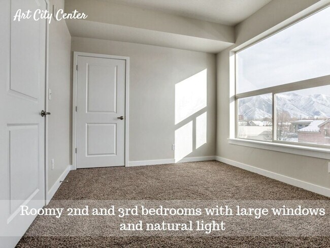 Building Photo - 3 Bedroom 2 Bath in Springville!!