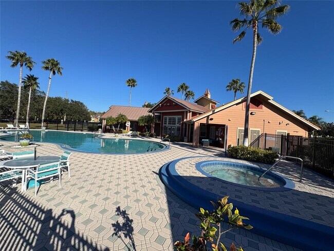 Building Photo - 2216 Grand Cayman Ct