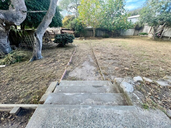 Building Photo - Single Family Home in Pacific Grove Neighb...
