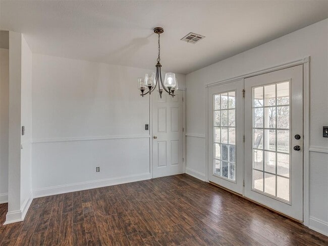 Building Photo - 21128 Sandy Creek Ln