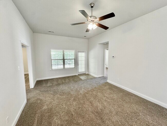 Building Photo - 8437 Grayce Dr