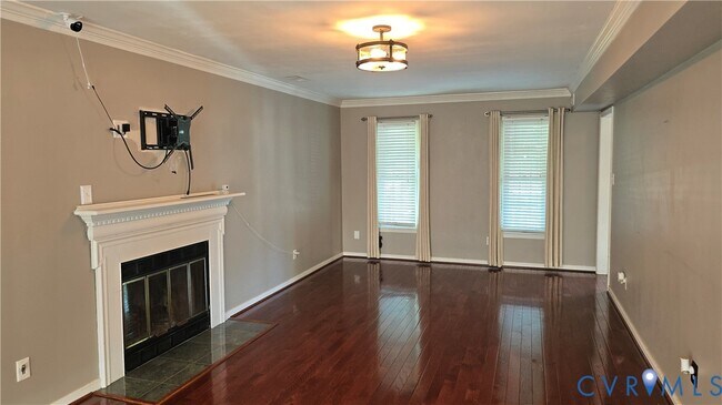 Building Photo - 5421 Pleasant Grove Ln