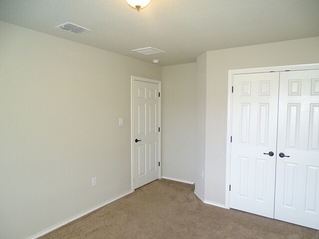 Building Photo - 5826 Grandwood Dr