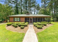 Building Photo - 3148 Ridge Rd