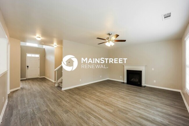 Building Photo - 3 Bedroom Pet-Friendly Home in Atlanta, GA with Main Street Renewal