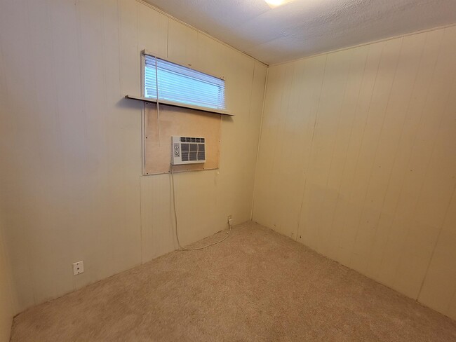 Building Photo - 2021 17th St