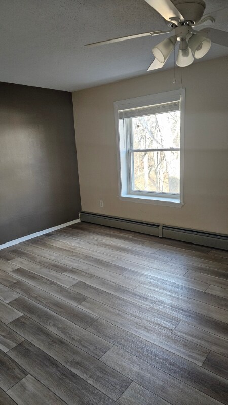 Building Photo - 380 Sunset Ave