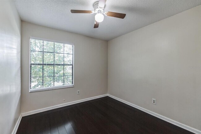 Building Photo - 2748 Candlewood Ct
