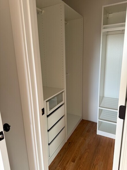 Building Photo - 919 S Concord Rd