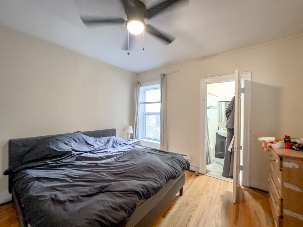 Building Photo - 945 Judson Ave