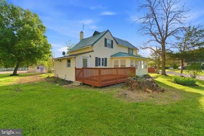 Building Photo - 34017 Welbourne Rd