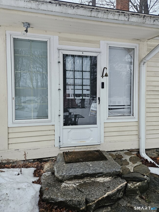 Building Photo - 901 Baldwin Rd