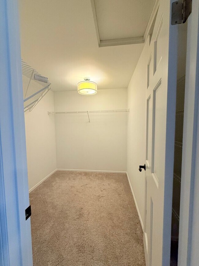 Building Photo - Beautiful 4-Bedroom Home with Expansive Deck & 3-Car Garage – Minutes to Mill Creek Town Center