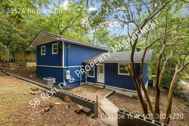 Building Photo - 3812A Hillside Dr-