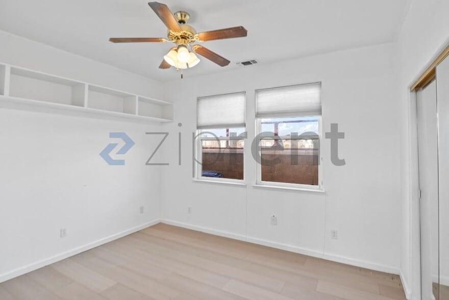 Building Photo - 25 Zion Ct