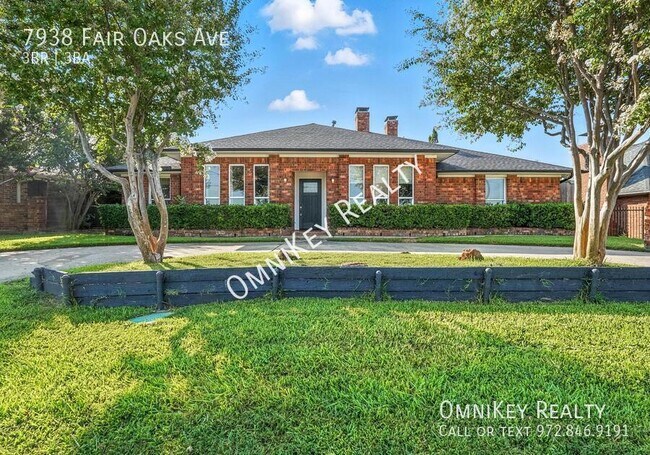 Primary Photo - 7938 Fair Oaks Ave