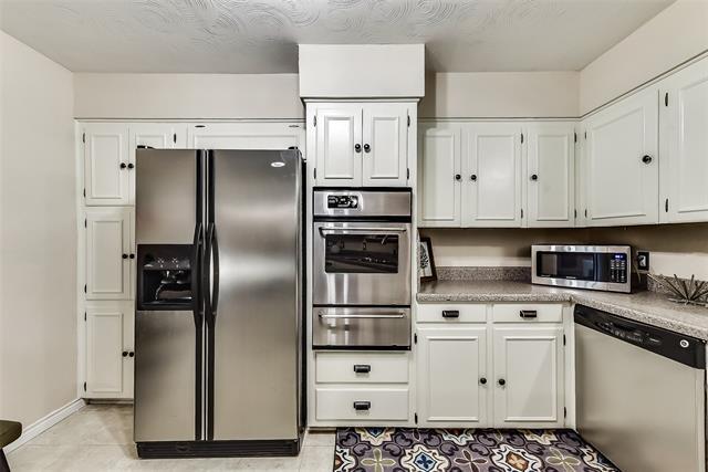 Building Photo - 8539 Bretshire Dr