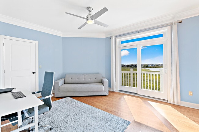 Building Photo - 30 Columbus Dr