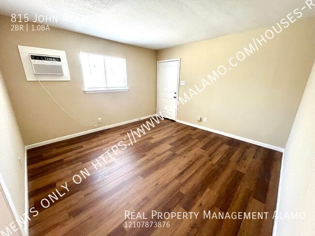 Building Photo - **MOVE-IN SPECIAL** AVAILABLE NOW! 2 Bedro...