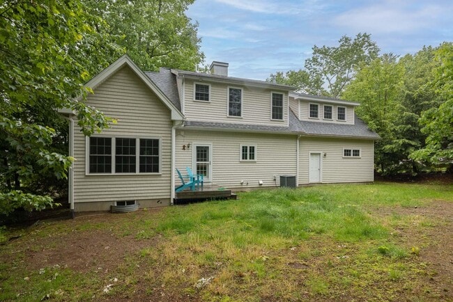 Building Photo - 50 Mainmast Cir