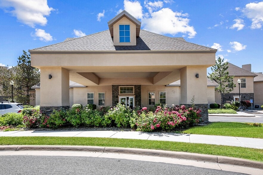 Building Photo - Rose Cove Apartment Homes