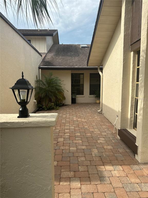 Building Photo - 4644 La Jolla Dr