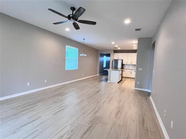 Building Photo - 1449 Paget Cove