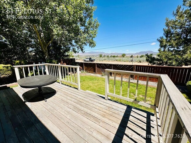 Building Photo - 6435 Lotus St