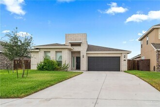 Building Photo - 14122 Wichita Falls Ln