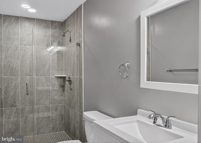 Building Photo - 2917 13th St NW