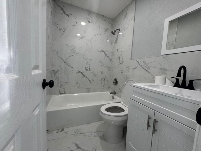 Building Photo - 5504 60th Way N