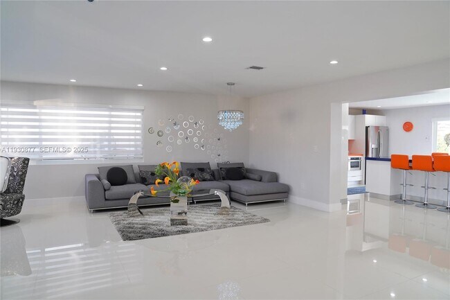 Building Photo - 17135 NW 87th Ave