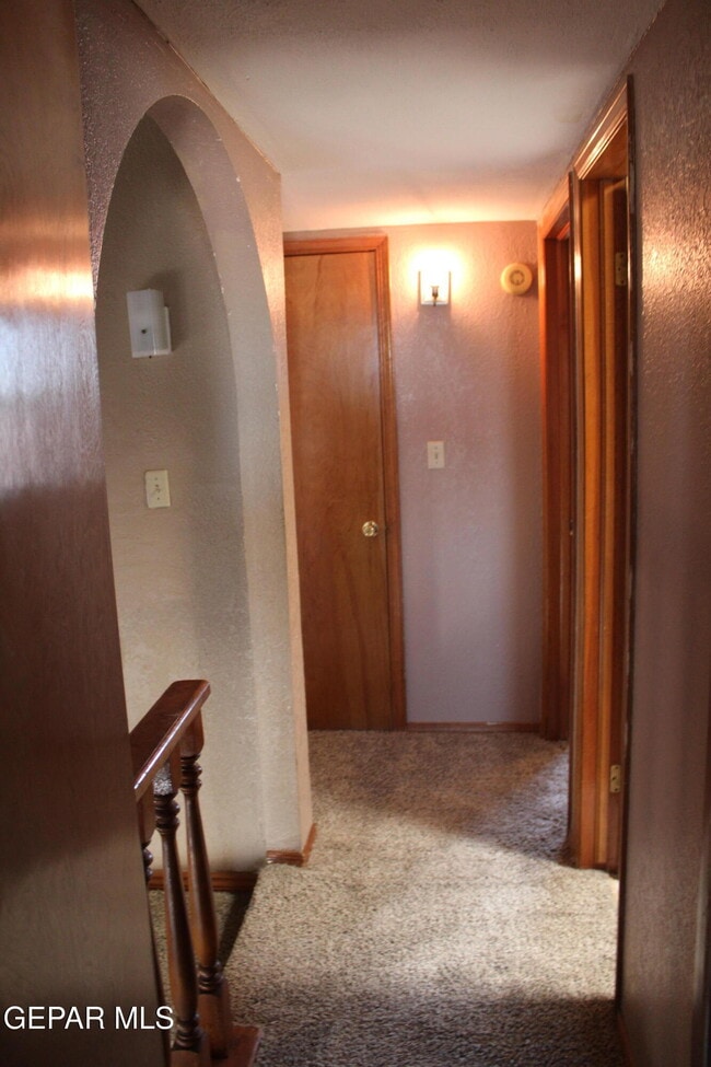 Building Photo - 1528 Sierra De Oro Dr