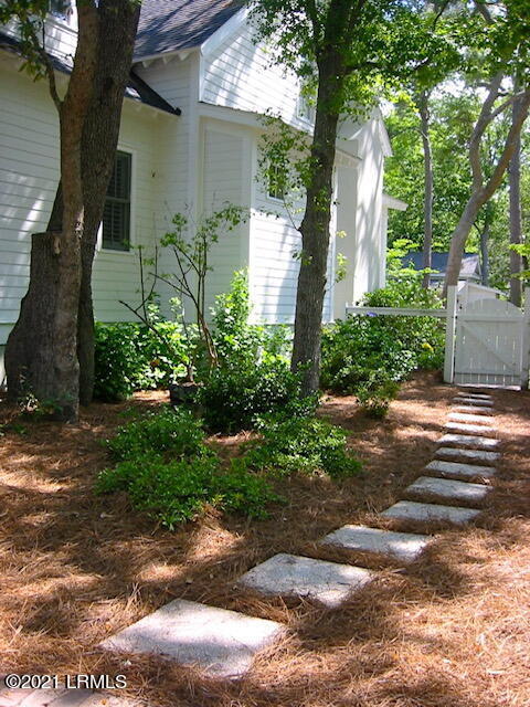 Building Photo - 31 Porcher Pinkney