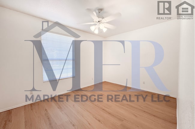 Building Photo - 4Bed/2.5Bath Home at Deer Valley Rd/67th Ave! $199 MOVE-IN SPECIAL! Ready for Immediate Move-In!