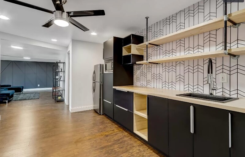 Building Photo - 6858 Lockridge Dr NW