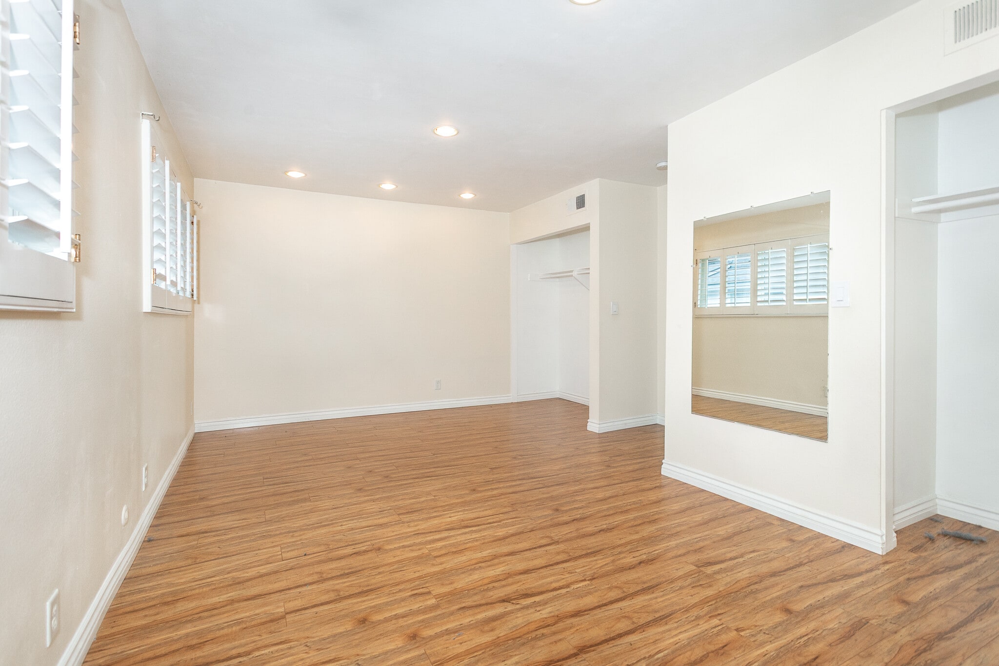 Bedroom #3 - 5353 Corteen Plz