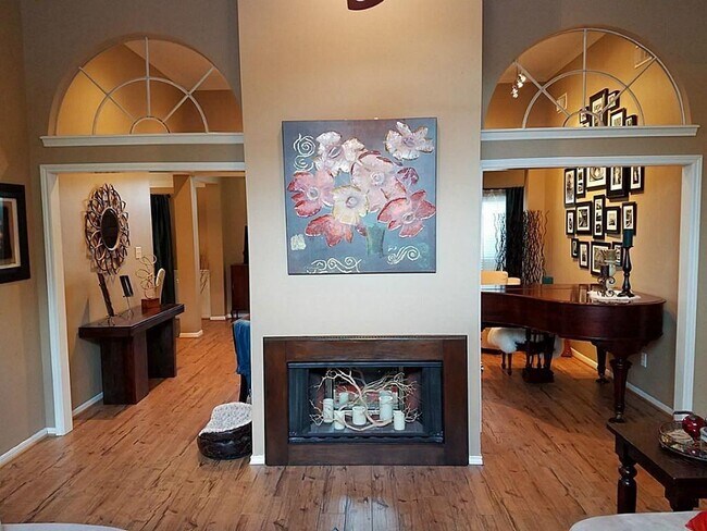 Building Photo - 6206 McDonald Ct
