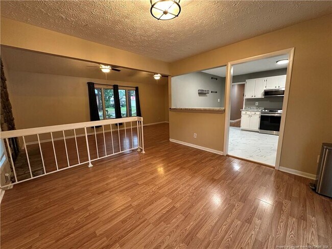 Building Photo - 6935 Brockwood St