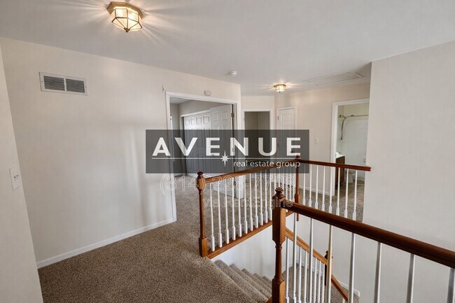 Building Photo - 308 Oak Top Ct