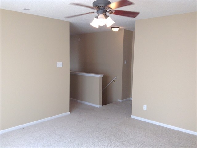 Building Photo - 9217 Middlebury Way