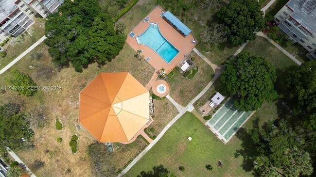 Building Photo - 3099 NW 48th Ave